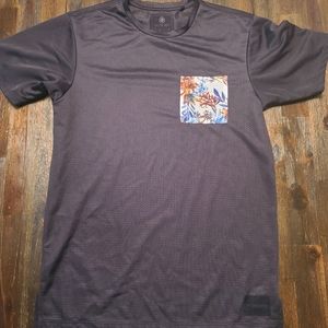 Mens black shirt size (small)